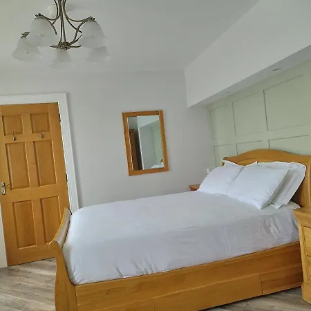 Biddy Bans Luxury Self-Catering Apartments Carnmalin
