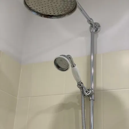 Pensión Biddy Ban's *